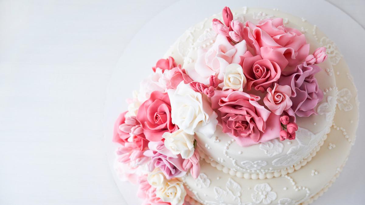 8 Model Kue Anniversary Terbaru yang Bikin Perayaan Makin Romantis