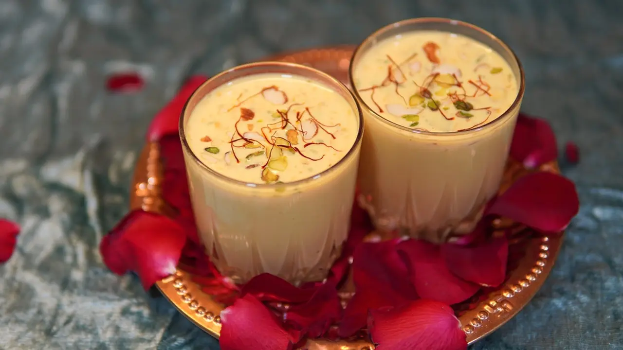 Safron Milk