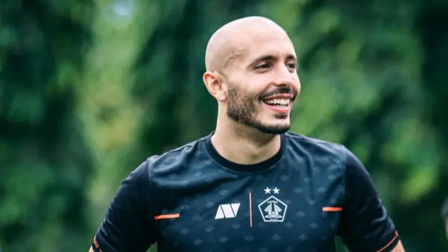 Striker Persik Youssef Ezzejjari