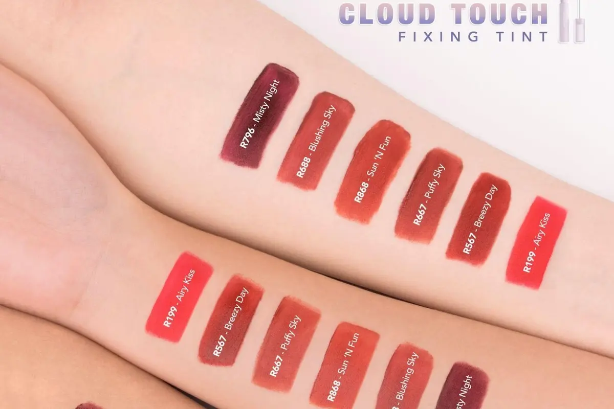 Pilihan Lip Tint Matte Finish dari YOU Cloud Touch Fixing Tint
