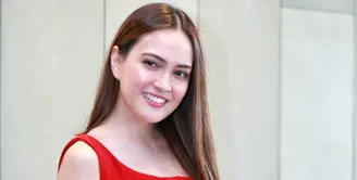 Rumah tangga pasangan Shandy Aulia dan David Herbowo memasuki usia lima tahun. Pahit getir rumah tangga pasangan ini pernah dirasakan. Begitu juga perselisihan diantara keduanya. (Adrian Putra/Bintang.com)