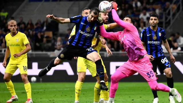 Inter Milan Ditahan Imbang Lazio, Scudetto Ditentukan di Pekan Terakhir