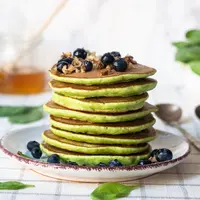 ilustrasi pancake sawi bayam/KseniyaBelova/Shutterstock