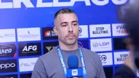 Marcos Reina, pelatih Persik Kediri di BRI Super League 2025/2026. (Dok. ileague.id)