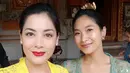 Lihat betapa cantiknya Lulu Tobing saat mengenakan kebaya warna kuning. Wajahnya terlihat begitu cerah dengan polesan makeup yang tipis. (Foto: instagram.com/lutob)