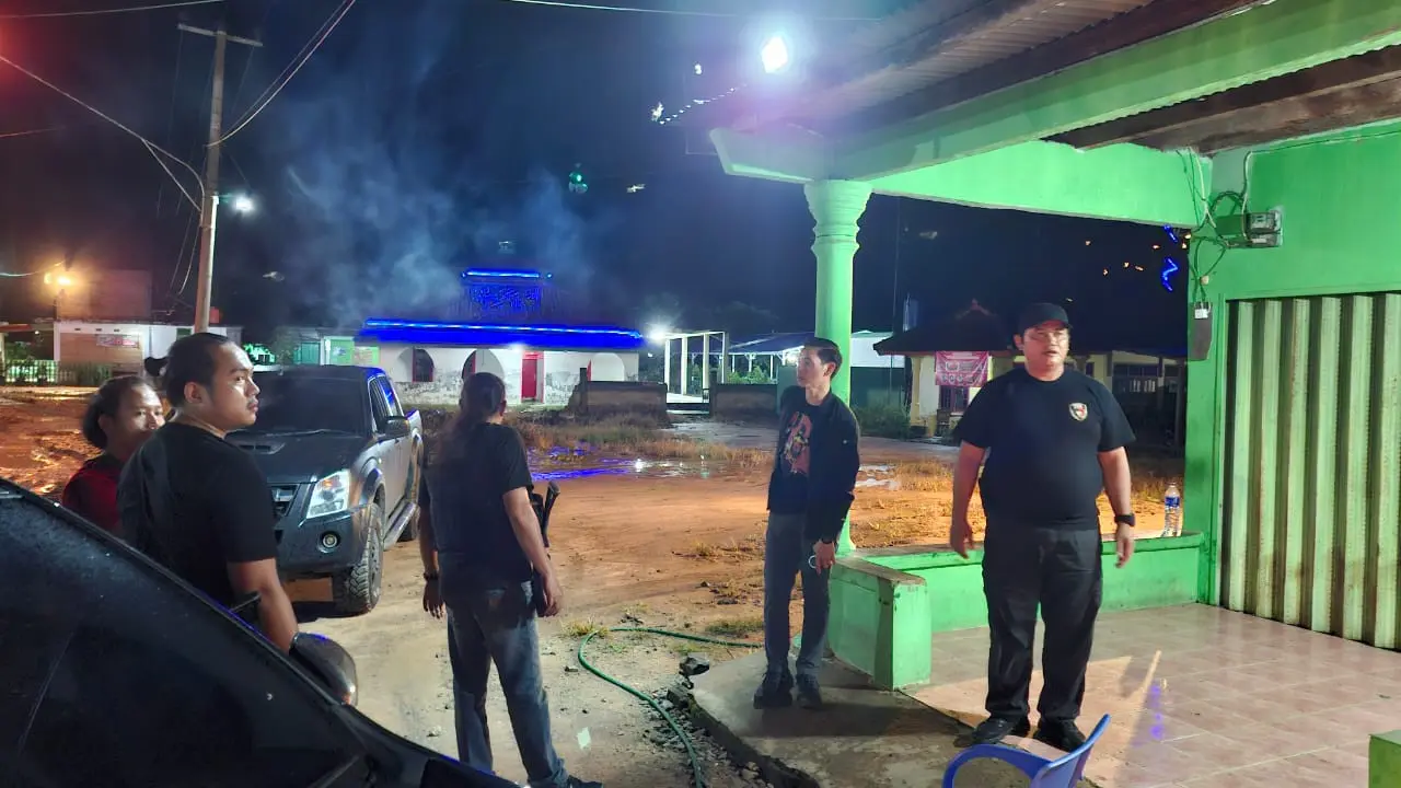 Tim gabungan Ditreskrimum Polda Lampung bersama Satreskrim Polres Lampung Utara memberantas kasus premanisme dan pemerasan berupa pungutan liar (pungli) di wilayahnya. (Foto: Dokumentasi Polres Lampung)
