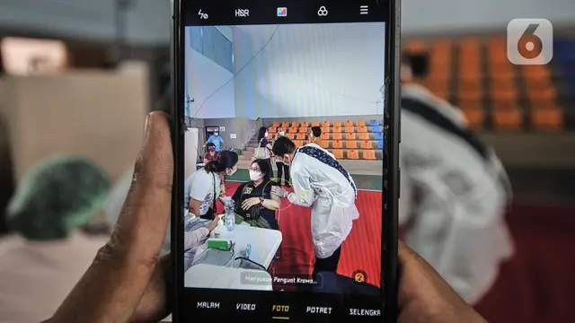 Sentra Vaksinasi Covid-19 bagi PKL dan Pelaku UMKM