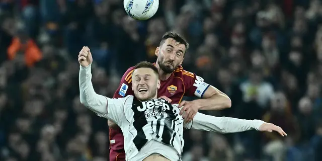 Manchester United Perang dengan Aston Villa Berebut Pemain Juventus