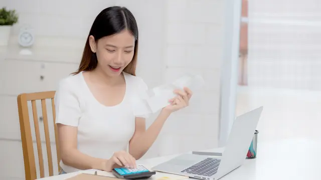 aku uang dan menabung gaji suami