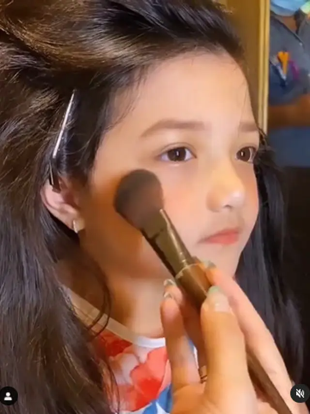 Potret Cantik Queen Arsy di Serangkaian Acara Pernikahan Aurel Atta