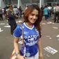 Fans cantik Persib dan Sriwijaya menonton langsung final Piala Presiden 2015 (Girman Soemantri/Liputan6.com)