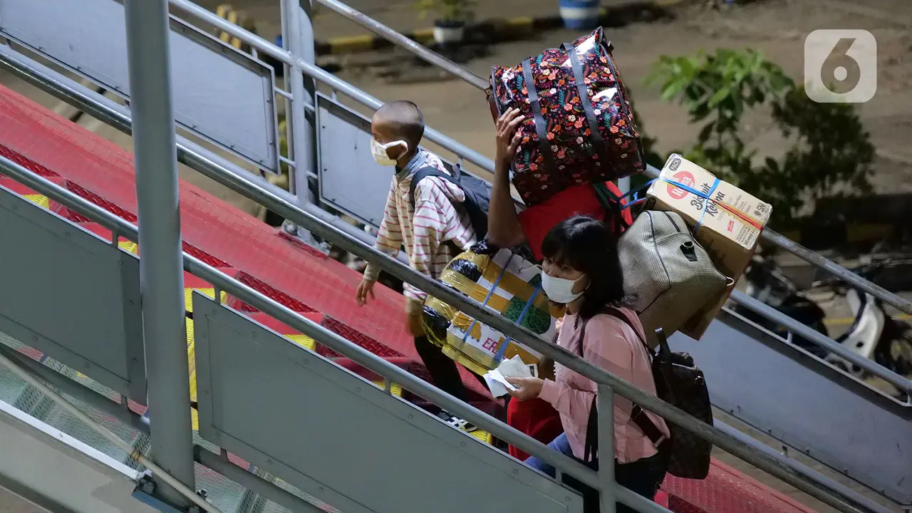 Pemudik Pelabuhan Merak