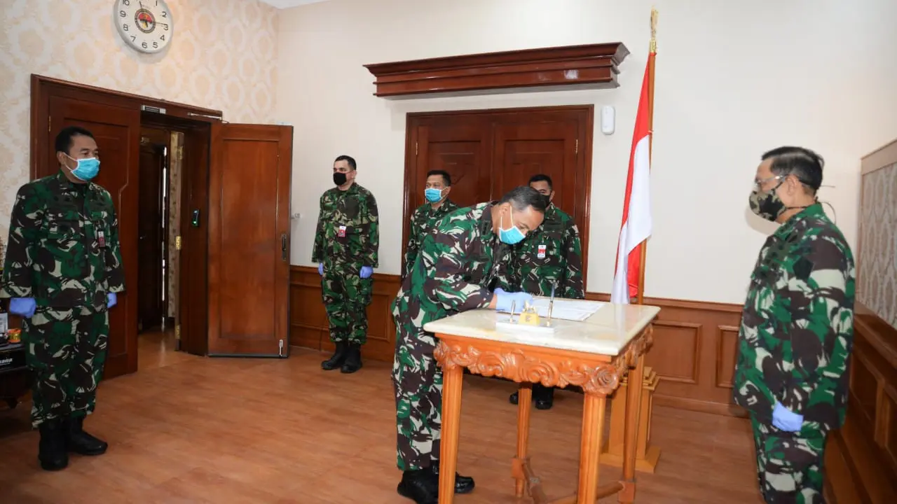 Kolonel Kav Ignatius Eko Djoko resmi menjabat Karo Humas Sekretariat Jenderal Kementerian Pertahanan (Setjen Kemenhan), Selasa (28/4/2020). Ignatius Eko Djoko resmi menggantikan Brigjen Totok Sugiharto.