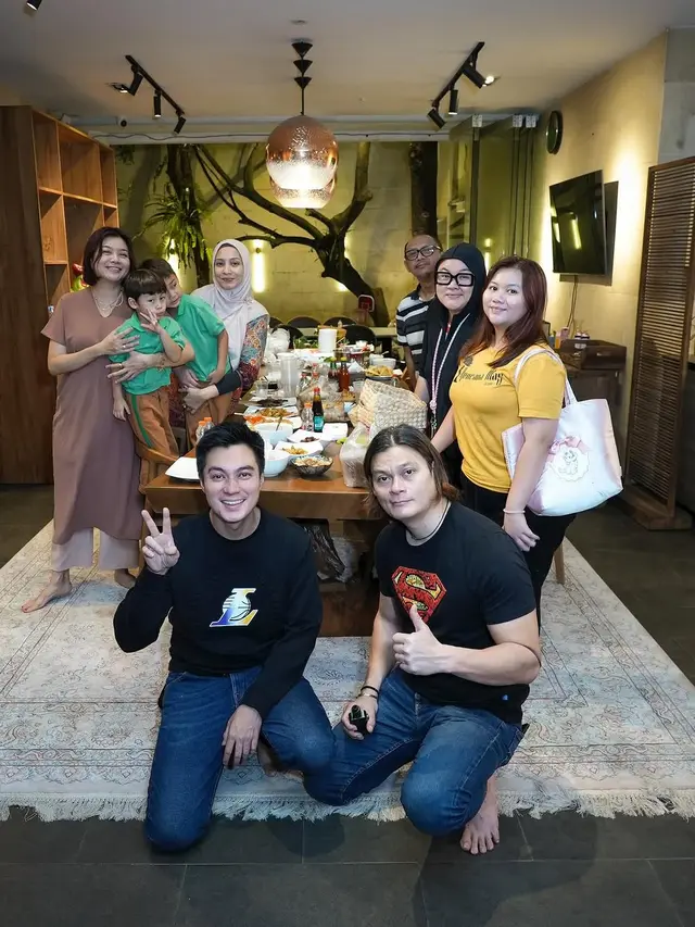 Baim Wong Selametan Rumah