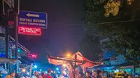 15 Rekomendasi Tempat Makan Enak di Pasar Ciroyom Bandung, Jelajahi Kelezatan Lokal