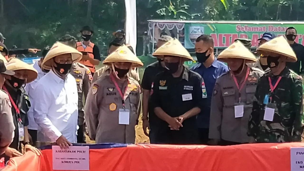 TNI-Polri Manfaatkan Lahar Tidur di Kota Tangerang