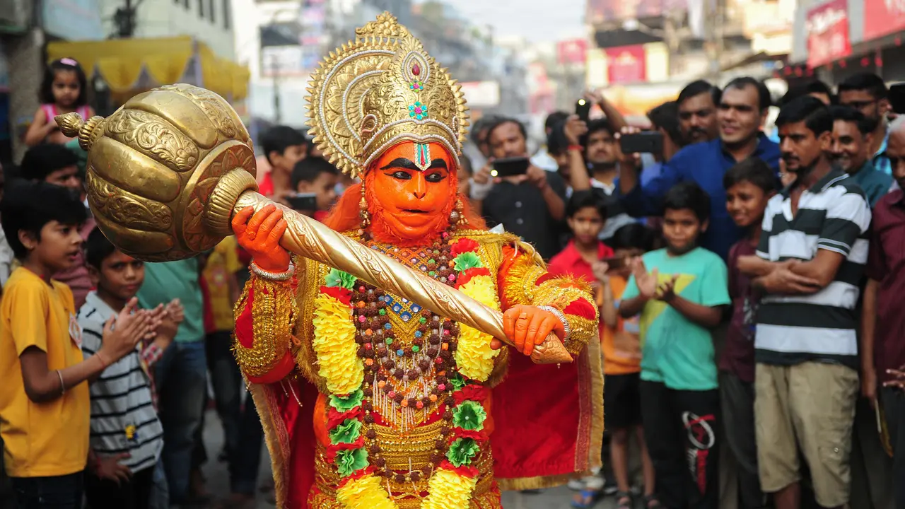 Peringati Hari Lahir Dewa Hanoman, Warga India Gelar Festival Jayanti