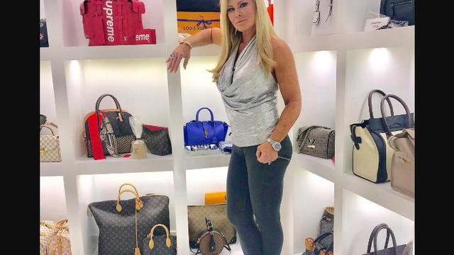 Lemari terbesar Amerika milik theresa roemer