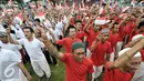 Ditjen Pas mengadakan kegiatan menyanyikan lagu nasional "Hari Merdeka" secara serentak oleh 150 ribu peserta. Kegiatan itu dilakukan untuk menyambut HUT RI ke-71, Jakarta, Senin (15/8).  (Liputan6.com/Yoppy Renato)