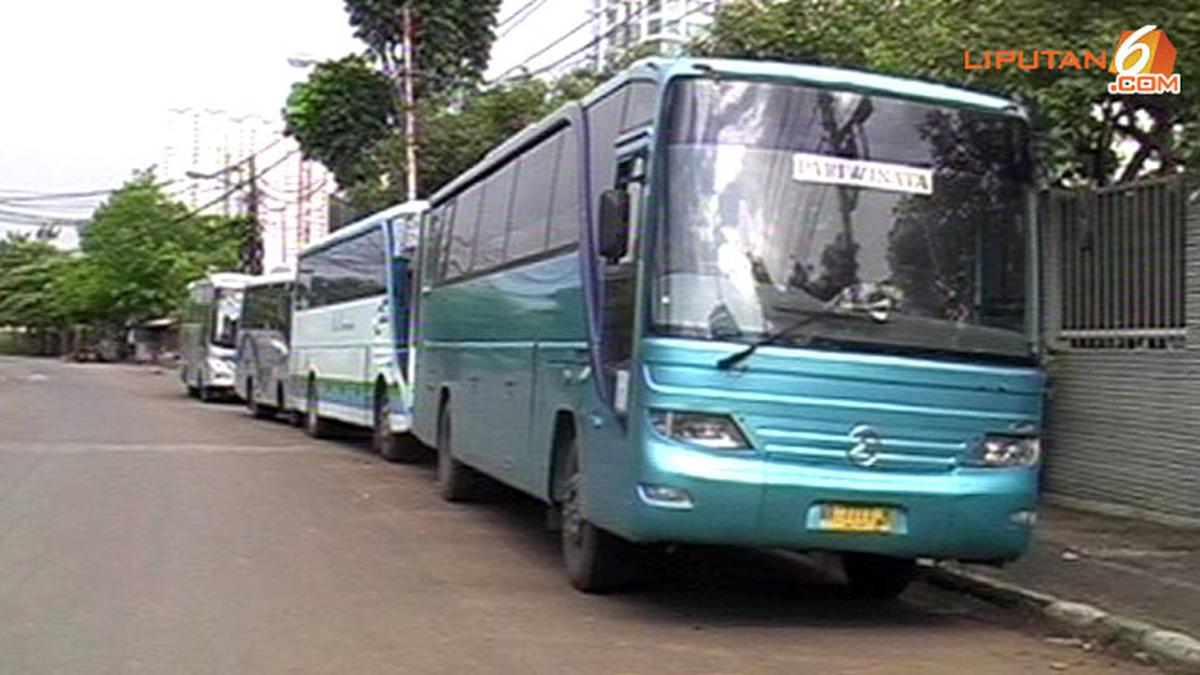 4 Bus Sitaan Milik Djoko Susilo Diparkir di KPK