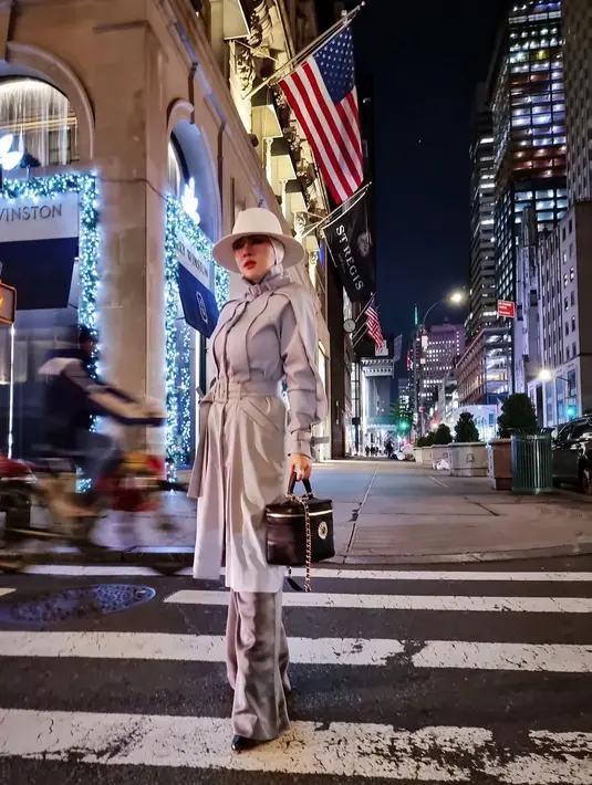 Syahrini (Sumber: Instagram/princessyahrini)