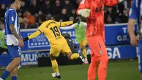 Selebrasi Vitor Roque saat Barcelona melawan Alaves di lanjtuan LaLiga (AFP)