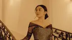 Masih ada sebuah catatan menarik dari penampilan Ariel Tatum di runway Le Defile L'Oreal Paris di Paris Fashion Week Spring Summer 2023. Selain melenggang di catwalk, bintang film Sayap-sayap Patah menghadiri gala dinner yang digelar L'Oreal Paris. Penampilannya dalam jamuan makan malam tak kalah memukau berkat busana Tara Gemilang dari kain songket Aceh. (Foto: Dok. Instagram @didietmaulana)