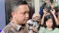 Tim Penasihat Hukum terdakwa Richard Eliezer alias Bharada E, Ronny Talapessy  di Pengadilan Negeri Jakarta Selatan. (Foto: Bachtiarudin Alam/Merdeka.com).