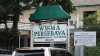 Wisma Persebaya di Jalan Karanggayam No. 1, Surabaya. (Bola.com/Aditya Wany)