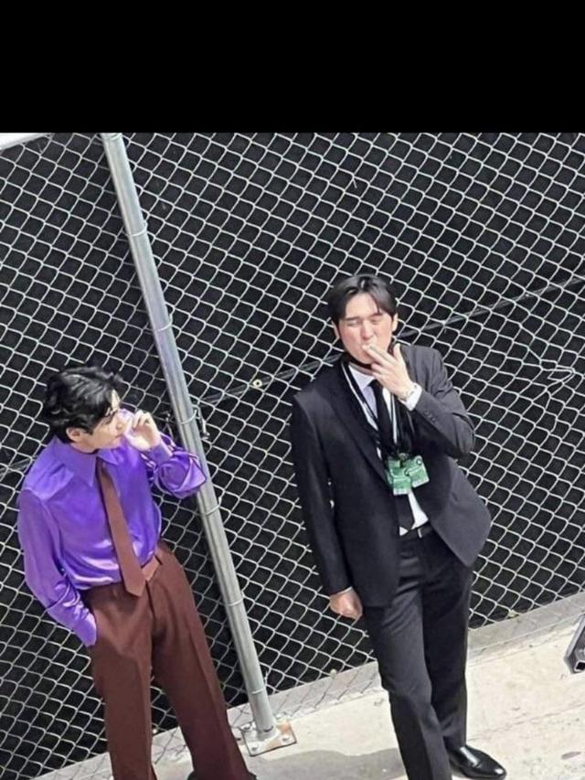 V BTS