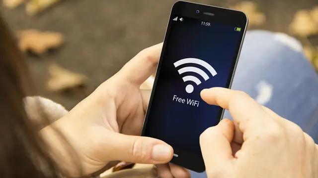 Tips Tetap Hemat Internetan Selama Liburan di Singapura