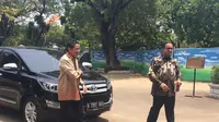 Sandiaga menegaskan Anies-Sandi tetap berkomitmen menghentikan reklamasi Jakarta. (Liputan6.com/Lizsa Egeham)