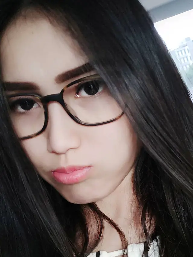 [Bintang] Ayu Ting Ting