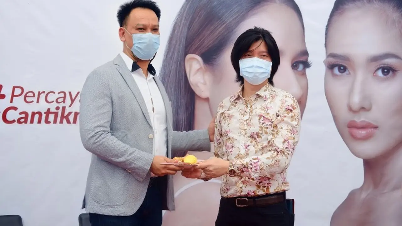 Cara Instan Mendapatkan Wajah V-Shape Tanpa Jalani Operasi