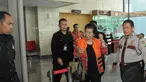 Mantan Hakim Tinggi Pengadilan Jawa Barat, Pasti Serefina Sinaga diperiksa KPK sebagai tersangka, Jakarta, Rabu (20/8/14). (Liputan6.com/Herman Zakharia)