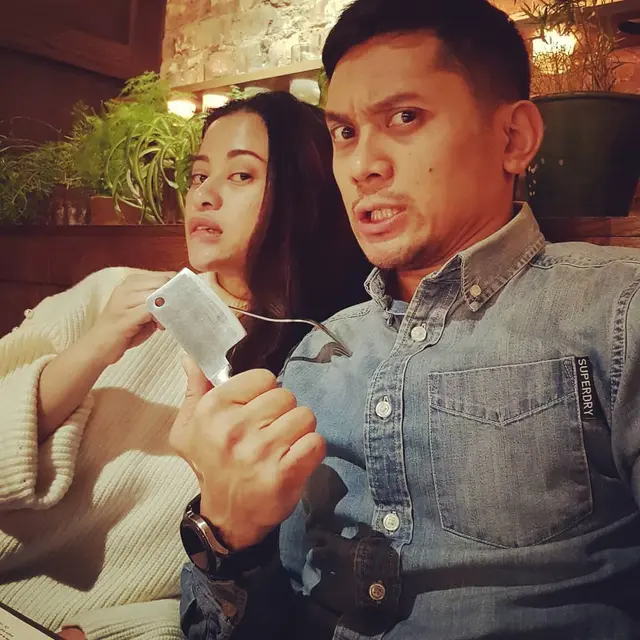 7 Potret Angie Virgin dan Suami yang Polisi Inggris,  Dapat Label Pahlawan dari Parlemen