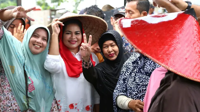 Calon Wakil Gubernur Jawa Timur Puti Guntur Soekarno