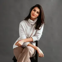 ilustrasi perempuan dewasa/Asti Mak/Shutterstock