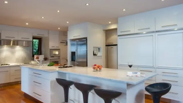 [Bintang] Rumah Chris Hemsworth