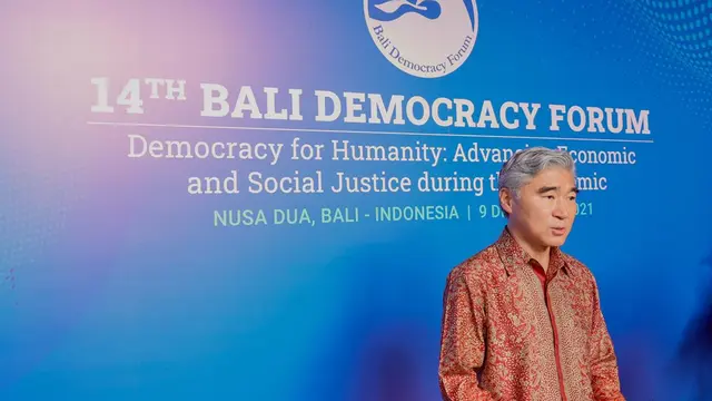 Duta Besar Amerika Serikat untuk Indonesia, Sung Y. Kim di Bali Democracy Forum ke-14 pada 9 Desember 2021 di Bali. (Dok Kedubes AS)