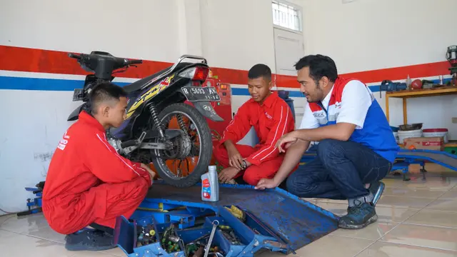 Pertamina Lubricants Asah Skill Mekanik dan Wirausaha Siswa SMK