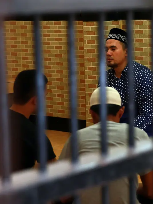 Seperti diketahui, Saipul Jamil divonis oleh Majelis Hakim Pengadilan Negeri (PN) Jakarta Utara dengan hukuman tiga tahun penjara. (Deki Prayoga/Bintang.com)