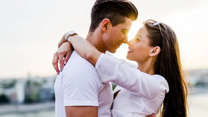 Jatuh cinta/Copyright Shutterstock