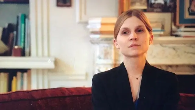 6 Potret Terbaru Clémence Poésy, Pemeran Fleur Delacour di Harry Potter