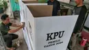 Pengamanan pun akan dilakukan selama 24 jam penuh hingga waktu pemilihan tiba. (Liputan6.com/Angga Yuniar)