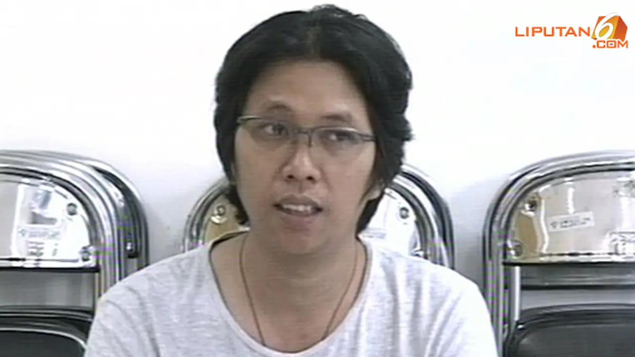 orang-tua-bayi-kembar130826b.jpg