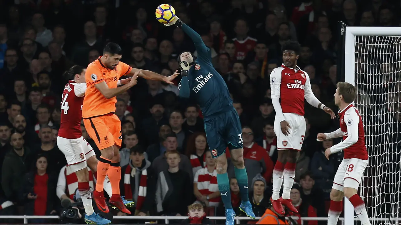 FOTO: Bermain di Stadion Emirates, Liverpool Imbangi Arsenal