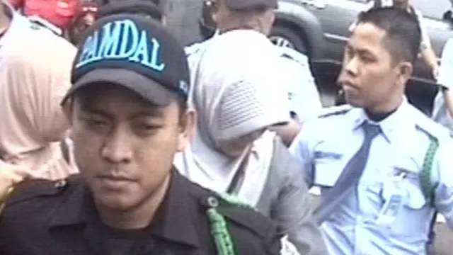 Ruang Kerja Mantan Presiden PKS Luthfi di DPR Diperiksa KPK