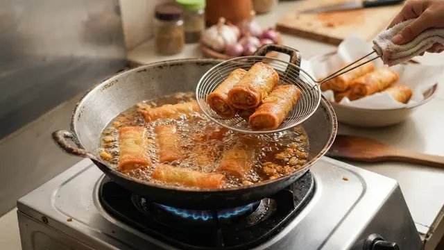 Resep Sosis Solo Isi Ayam Suwir dengan Kulit Tipis, Hasilnya Lembut dan Gurih