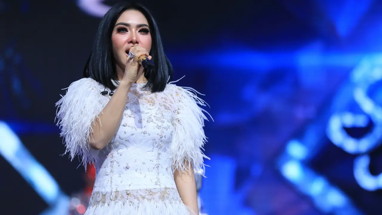 [Bintang] Syahrini